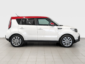 фото Kia Soul II 2018