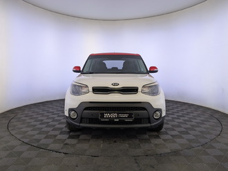 фото Kia Soul II 2018