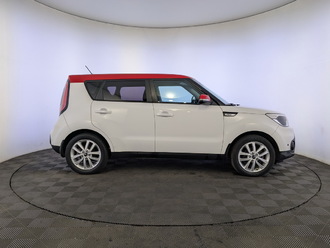 фото Kia Soul II 2018