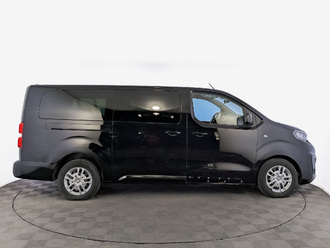 фото Peugeot Traveller 2021