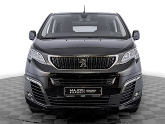фото Peugeot Traveller 2021