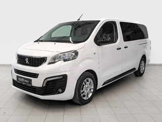 фото Peugeot Traveller 2021