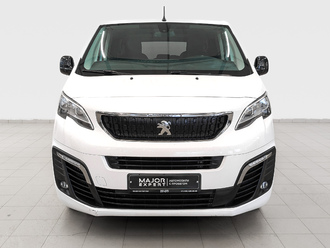 фото Peugeot Traveller 2021