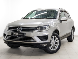 фото Volkswagen Touareg II 2015