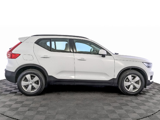 фото Volvo XC40 I 2019