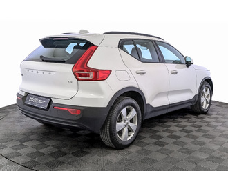фото Volvo XC40 I 2019
