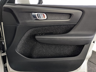 фото Volvo XC40 2019 с пробегом