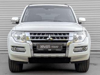 фото Mitsubishi Pajero IV 2015