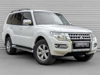 фото Mitsubishi Pajero IV 2015