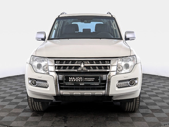фото Mitsubishi Pajero IV 2015