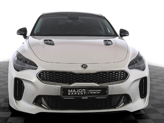 фото Kia Stinger I 2019