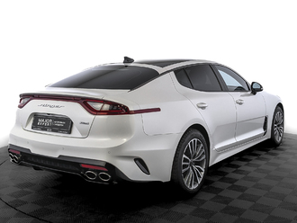 фото Kia Stinger I 2019