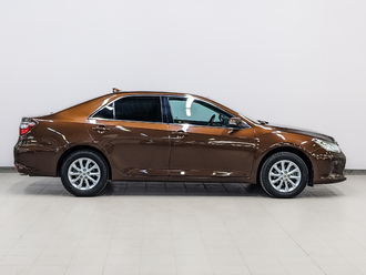 фото Toyota Camry VII 2018