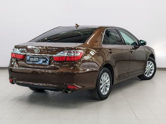 фото Toyota Camry VII 2018