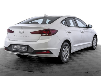 фото Hyundai Elantra VI 2020