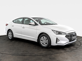 фото Hyundai Elantra VI 2020