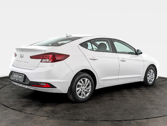 фото Hyundai Elantra VI 2020