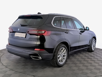фото BMW X5 (G05/F95) 2021
