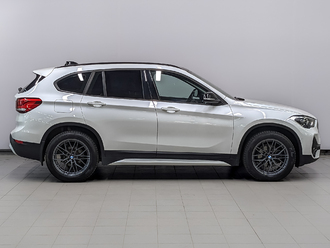 фото BMW X1 (F48) 2020