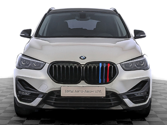 фото BMW X1 (F48) 2020