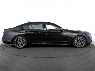 фото BMW 7 (G11/G12) 2020