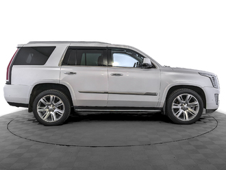 фото Cadillac Escalade IV (GMT K2XL) 2018