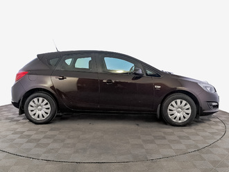фото Opel Astra J 2014