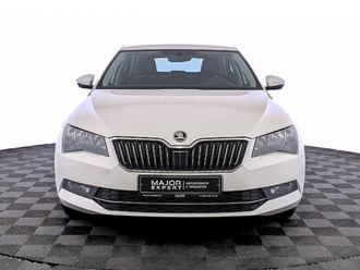 фото Skoda Superb III 2017