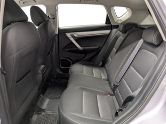 фото Geely Coolray 2023