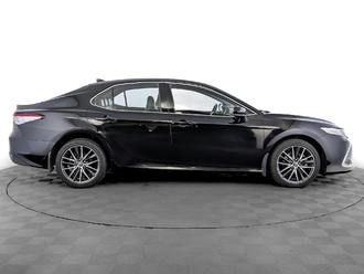 фото Toyota Camry VIII 2021