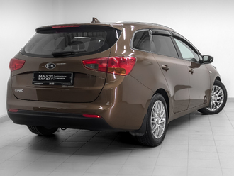 фото Kia Cee`d II 2017