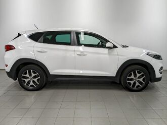 фото Hyundai Tucson III 2016