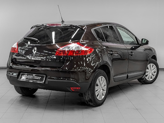 фото Renault Megane III 2014