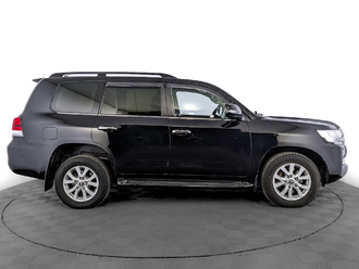 фото Toyota Land Cruiser 200 2016