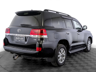 фото Toyota Land Cruiser 200 2016