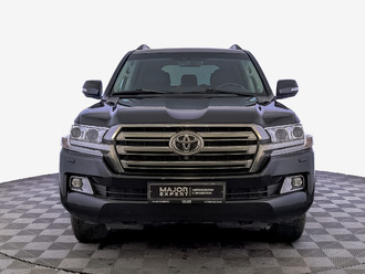 фото Toyota Land Cruiser 200 2016