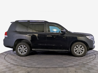 фото Toyota Land Cruiser 200 2016