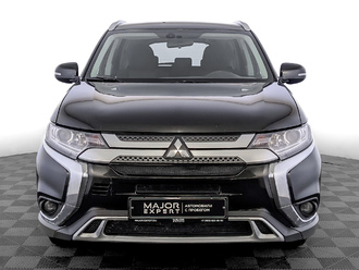 фото Mitsubishi Outlander III 2019
