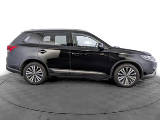 фото Mitsubishi Outlander III 2019