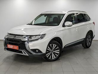 фото Mitsubishi Outlander III 2018