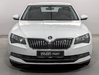 фото Skoda Superb III 2017