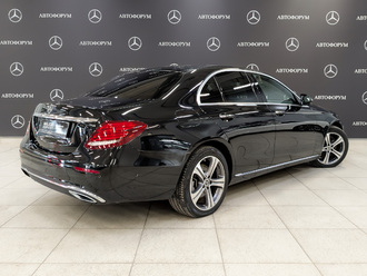 фото Mercedes-Benz E (W/S213) 2019