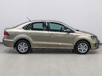 фото Volkswagen Polo Sedan 2015