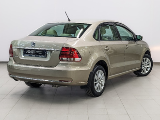 фото Volkswagen Polo Sedan 2015
