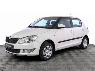фото Skoda Fabia II 2012