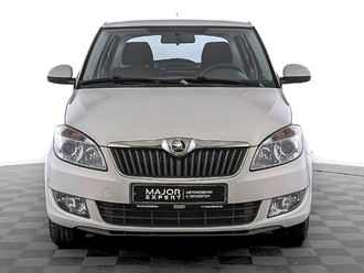 фото Skoda Fabia II 2012
