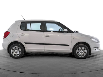 фото Skoda Fabia II 2012