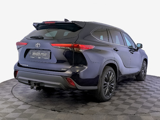 фото Toyota Highlander IV 2020
