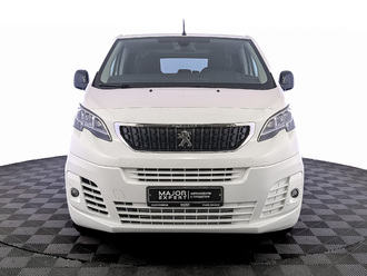 фото Peugeot Traveller 2021