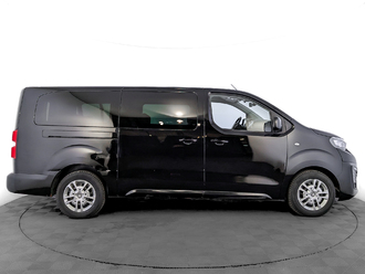 фото Peugeot Traveller 2021
